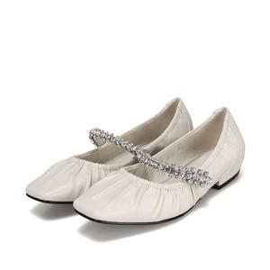 [바바라(슈즈)]발등 보석 스트랩 메리제인 슈즈 BBF132IV