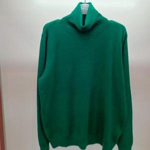 Destijl HC06 부드럽고 깔끔한 무지 목폴라 니트티 D2547sw01G