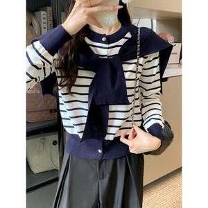 [베나프]프린 스트라이프 숄 가디건_BJ3GD013