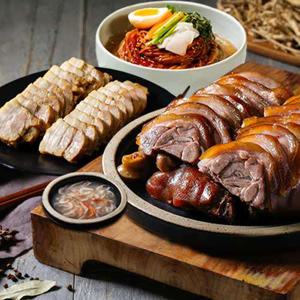 [냉장 족보세트] 순살족발300g 2팩+보쌈300g 2팩+비빔막국수200g 2팩+새우젓소스 4봉