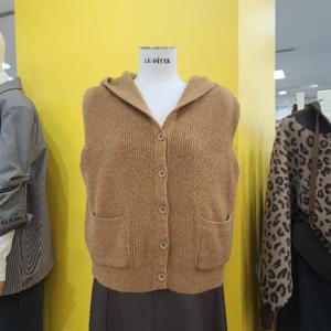 르피타 DP01 후드니트조끼 대동백화점  L254BVTA52