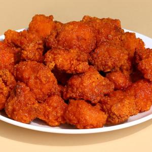 [1+1 갓치킨] 닭가슴살 순살치킨 매콤 1kg×2팩