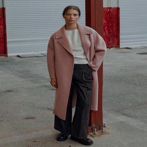 [온앤온]온앤온 와이드 카라 핸드메이드 울 코트 MW3WHB09