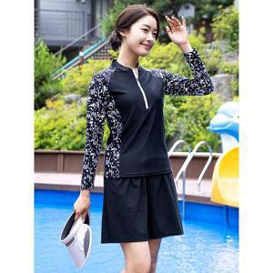 [모슬린]엄마옷 배색 래쉬가드수영복상하세트 MQG113675 마담/미시옷/중년여성의류/빅사이즈/50대/60대여..