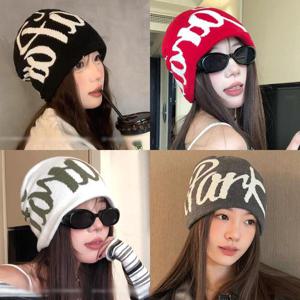 (스타일하우스) 비니 털모자 귀달이 방한 PARK로고 스트릿 패션모자 소품