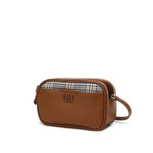 갤러리아_DCWA6E629W2 닥스 브라운 체크패턴 가죽콤비 더블지퍼 크로스백