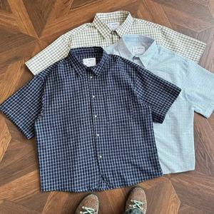 여름용 반팔 와이드핏 남성 셔츠 학생 레트로 체크탑 커플룩 클린핏 패셔너블 청년 루즈핏 셔츠 얇은 소재 플립 칼라