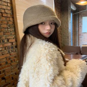 여성용 니트 울 버킷햇 가을 겨울 빈티지 브라운 어부 모자 작은 얼굴 효과 커프드 햇