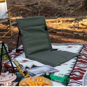 가볍고 휴대 가능한 야외 접이식 비치 의자 피크닉 그라운드 시트 일체형 등받이 디자인 캠핑 여행 레저용 다리 없음