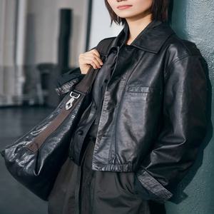 루즈핏 숏 모터사이클 재킷 여성용 홍콩 스타일 캐주얼 트렌디 가죽 코트 통기성 긴팔 반광택 표면