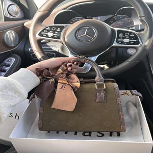 HFla 여성용 레트로 엠보싱 보스턴 백 크로스바디 숄더백 스타일리시 출퇴근용 핸드백 부드러운 가죽 원통형