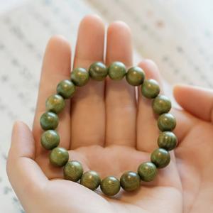 디자이너 그린 샌달우드 불교 비즈 팔찌 커플용 남성 에스닉 스타일 핸드 체인 패션 액세서리 2025년 여름