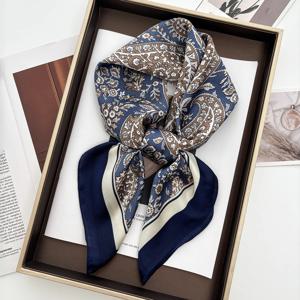 1PCS 패션 럭셔리 스퀘어 실크 헤어 스카프 여성 넥 머플러 Hijab 레이디 숄 손수건 프린트 여성 스카프 헤드 반다나