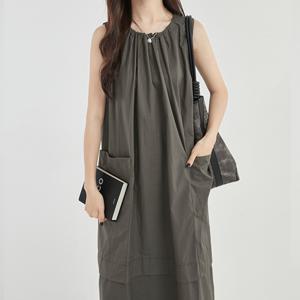 255367 - 아웃 빅포켓 민소매 롱원피스 나일론 빅사이즈원피스 여름원피스 여성원피스 체크원피스 린넨원피스