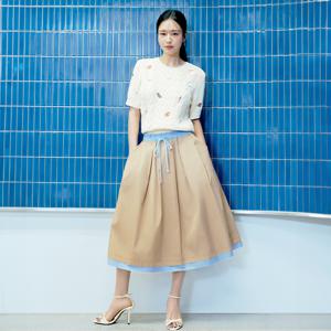 X요시고 26SS 홀리데이 볼륨 스커트