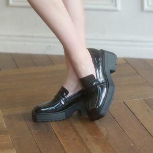 [★김보라 착용] 스퀘어 토 청키 블록 힐 로퍼 412419001 (6cm/2colors)