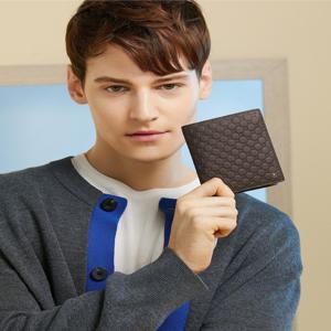 [선물포장/쇼핑백동봉]브라운 수입가죽 루이스 엠보 DD 패턴 중지갑 DBWA5F367J