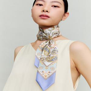 액세서리 [[26SS]] DCSC6E551Y1 [SILK 100%] 페이즐리 블루 실크 쁘띠 스카프