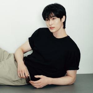 [롯데백화점](변우석) 남자 반팔티 라운드넥 저지 기본 무지 이너 티셔츠 026540