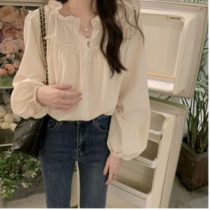 크롭 기장 2가지색상 데이트룩 페미닌 프릴 블라우스 니트원피스 미니원피스