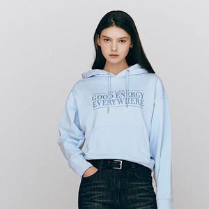 [지오다노] 여자 크롭 레터링 후드 티셔츠 325512