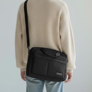 남자 크로스백 메신저백 남성 가벼운 나일론 여행용 직장인 크로스 가방 SN651902