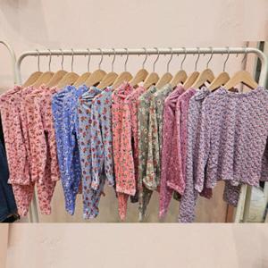 아기 유아동 실내복 상하세트 촌캉스 플리츠 꽃잠옷 촉감 부드러운 수면용 잠옷 최저가도전