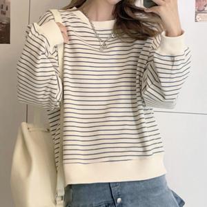 루즈핏 여성맨투맨 봄 가을 44-77 폴리 스판 긴팔 라운드넥 스트라이프 티셔츠 ODM-WMTM03