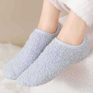 (1세트x2켤레) 데일리 심플 여성 겨울 기모 수면 발목 덧신 양말 미끄럼방지 고탄력 (2세트이상추가할인)