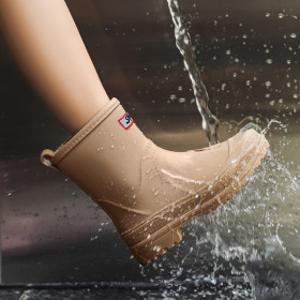 레인부츠 여성 장화 장마 방수 미끄럼방지 미들 패션 장화