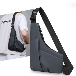 새로운 남성 얇고 가벼운 밀착 삼각가방 심플한 피막 질감 숄더 크로스백 트렌디 캐주얼 휴대용 가슴가방