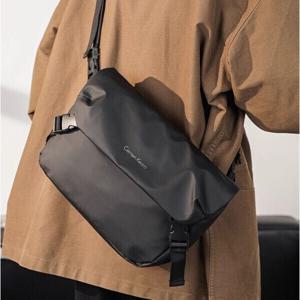 남녀공용 서넌컨 생활방수 데일리 크로스백 모던 심플 캐주얼 스트릿 수납 가방 (2개이상추가할인)