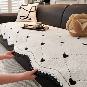 사계절 쇼파패드 하트 귀여운 미끄럼방지 스크래치 소파패드 4인용 3인용