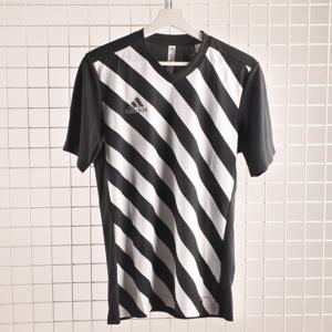 아디다스 엔트라다 22 GFX 그래픽 축구 반소매 티셔츠 HF0126