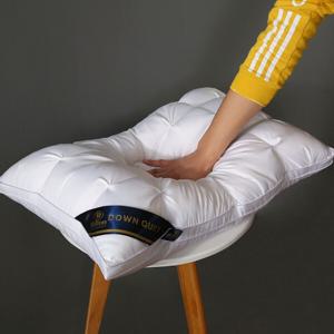 퀼팅 폴리에스테르 숙면 호텔베개 70x46cm