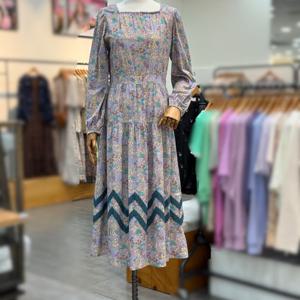 [써스데이아일랜드]레이스배색 플라워 원피스 t246mop150