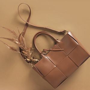 [아도라하우스]어반백 여성토트백 가죽 토트백URB_W983