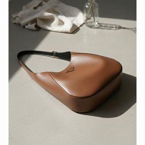 프라다 1BC181 2AIX F0XKV 라지 가죽 숄더백 여성 가방