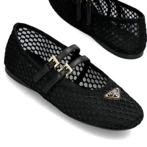 25SS 프라다 삼각로고 메쉬 발레리나 플랫 슈즈 1F915N 099 F0002