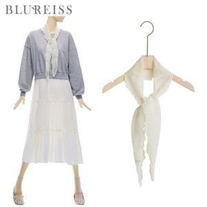 [블루레이스]블루레이스 안개꽃 레이스 삼각 스카프_B5S1AC9001