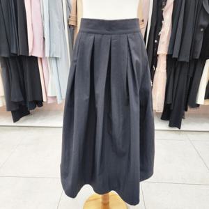 [샤틴]뒷밴딩 기모 플레어 롱스커트S251C381A_JK