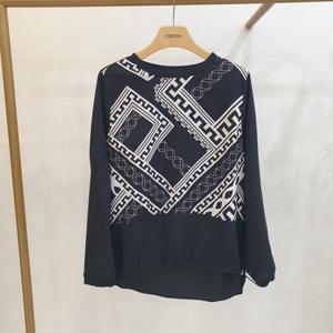 [크레송]스퀘어  패턴  티 블라우스  NWCFBX54DG