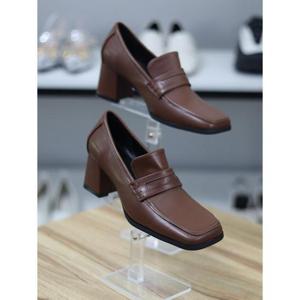 바이로쏘 세이브존06 페니 로퍼힐 스퀘어 토 청키굽 6cm 펌프스 (BY)25S12372BG2