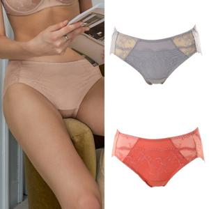 [비너스]아뜰리에 코디 은은한 광택과 자수가 여성스러운 면스판 힙레이스 삼각팬티 VPT0990A