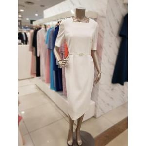 미니멈 세이브존01 스퀘어넥 벨티드원피스 MXBAWO4350