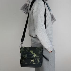 MALLETE MALLETE 선물포함 POLICE 백 PT032013 CAMOU 카메라