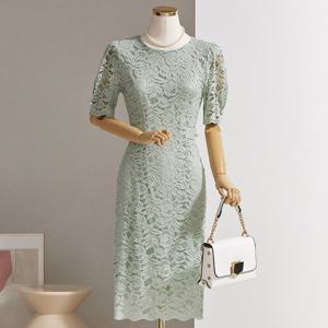 [한정수량] [커스텀에이블] [55-77]소매 진주 레이스 슬림 원피스_T2505OP031B