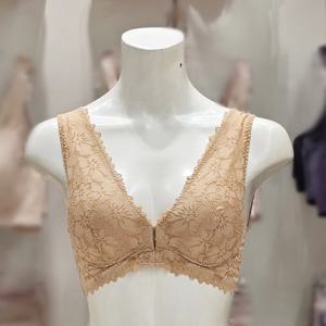 [트라이엄프] 프론트훅 앞후크 노와이어 브라 TEWBR814 BE