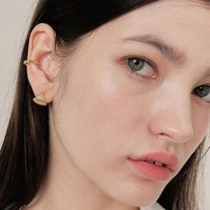 제이로렌 원터치 삼각 스지 실버 귀걸이 M03997