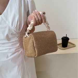 여자 바캉스 여름 휴가 코디 토트 라탄 백 가방